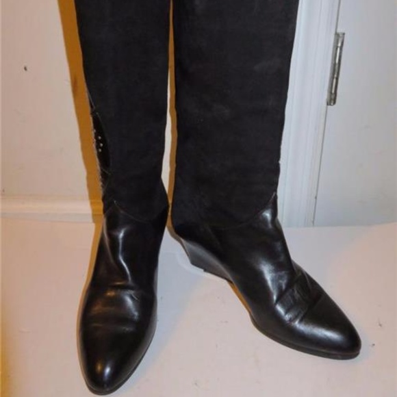 Bloomingdale's Shoes - BLOOMINGDALE'S BLACK SUEDE  LEATHER BOOTS 38.5